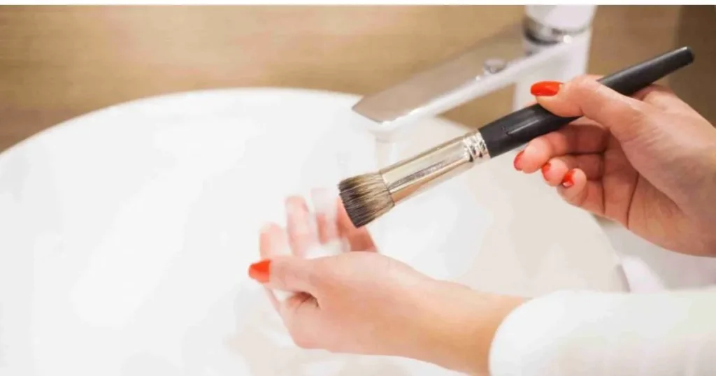 how to clean makeup brushes